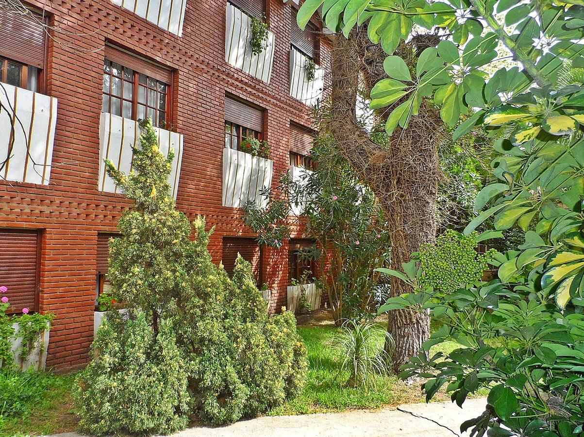 Hotel Eo Park Сан-Клементе-дель-Тую Экстерьер фото